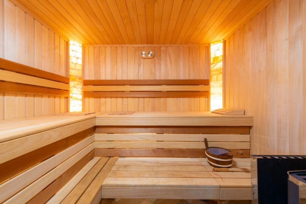 Infrared sauna therapy — MenteYPlacer executive guide